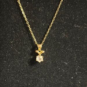 Elegant Gold Necklace‎ with Crystal Pendant